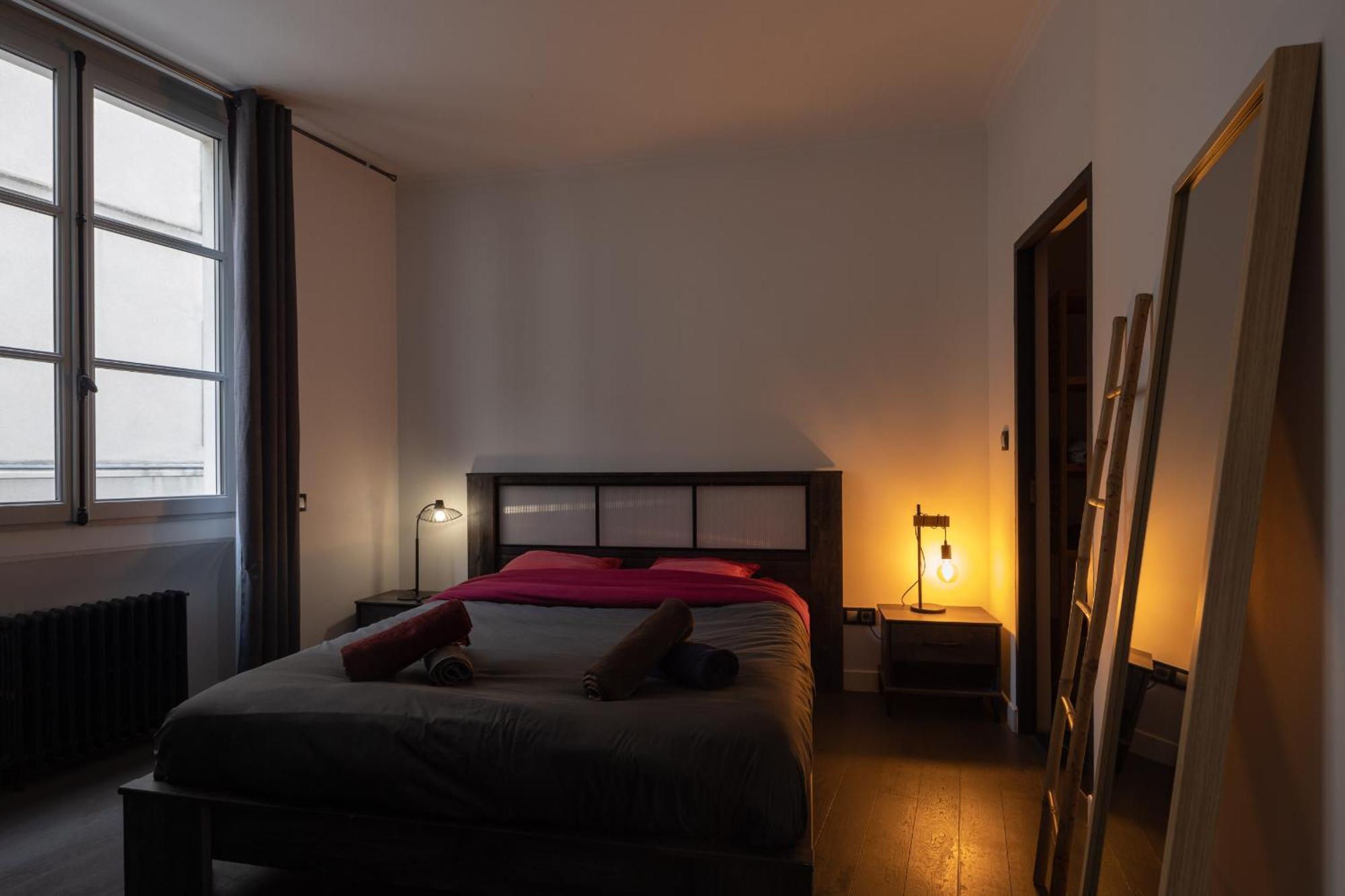 Appartement Spacieux Au Coeur D'Angers Etage 1 - 6 Personnes Екстер'єр фото