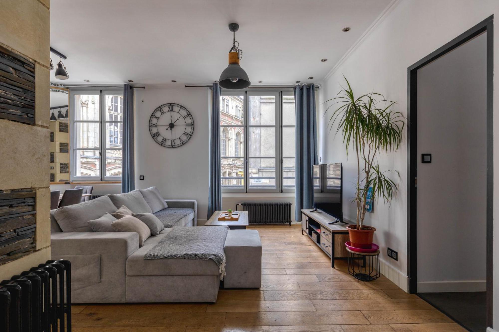 Appartement Spacieux Au Coeur D'Angers Etage 1 - 6 Personnes Екстер'єр фото